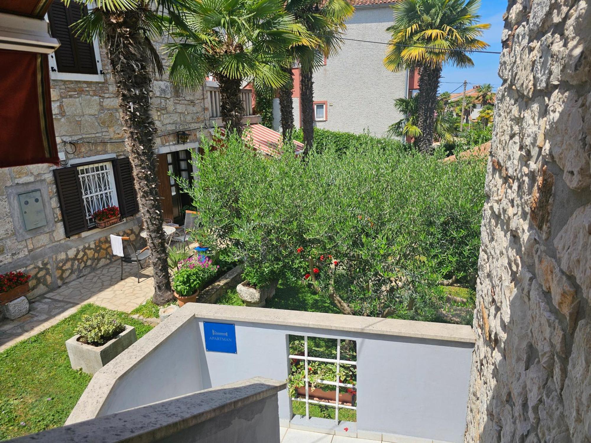 Appartment Daniela Funtana Εξωτερικό φωτογραφία