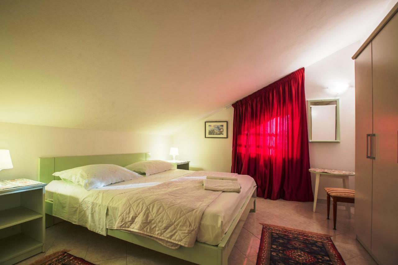 Appartment Daniela Funtana Εξωτερικό φωτογραφία