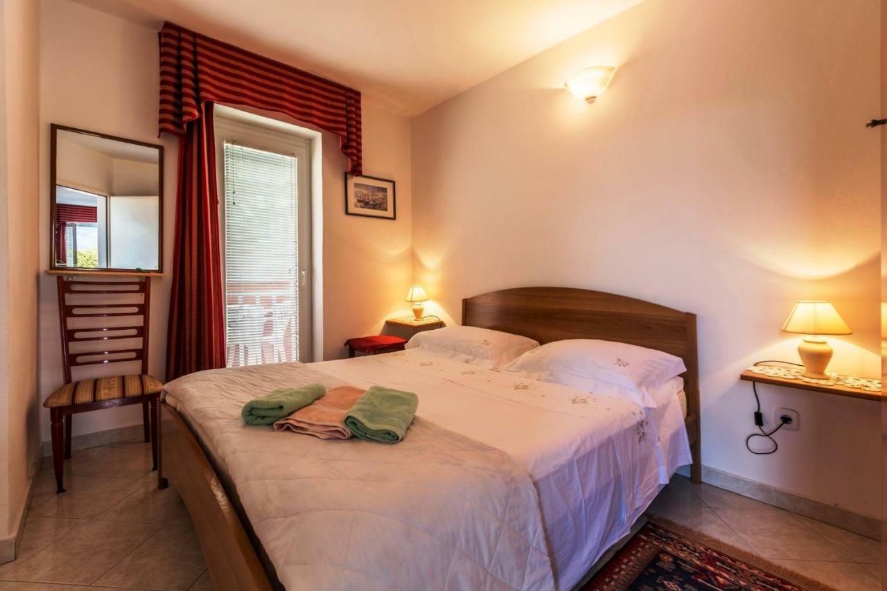 Appartment Daniela Funtana Εξωτερικό φωτογραφία
